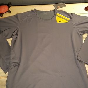 NIKE Sphere dry long sleeve